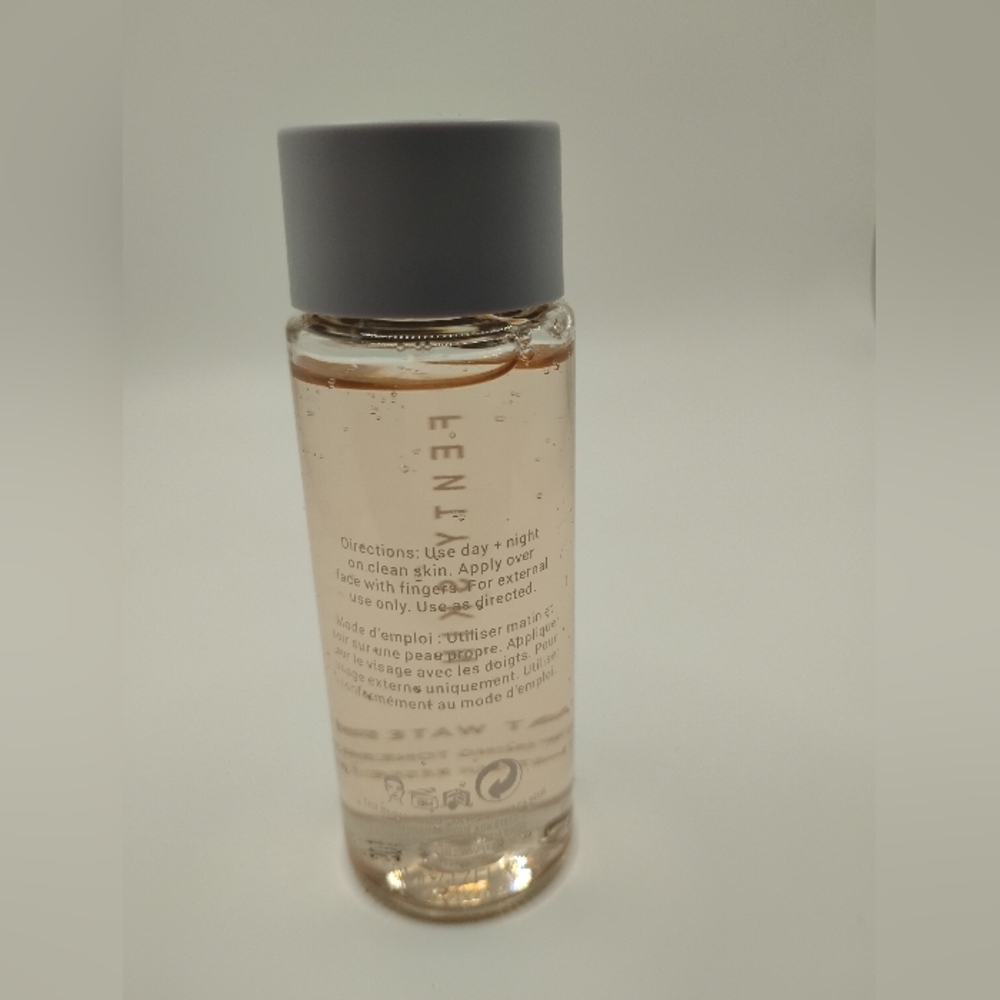 Fenty Skin Fat Water Pore Refining Serum & Fenty Skin Melon Treat Lip Oil - Picture 5 of 5